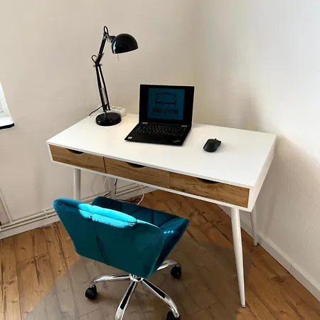 Wd Living Wooden Black And White Inkl Parkplatz Apartment *