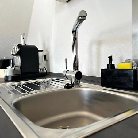 Wd Living Wooden Black And White Inkl Parkplatz * Burgdorf (Hannover)