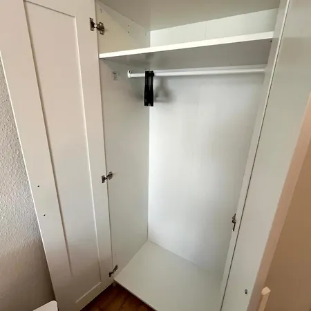 Apartment Wd Living Wooden Black And White Inkl Parkplatz Burgdorf (Hannover)