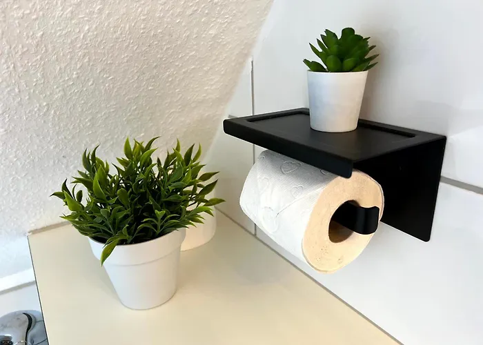 Wd Living Wooden Black And White Inkl Parkplatz